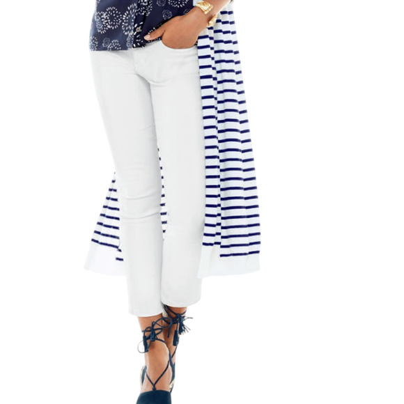 CAbi Denim - CAbi #5172 Pure White Kick It Crop Jeans - Size 10